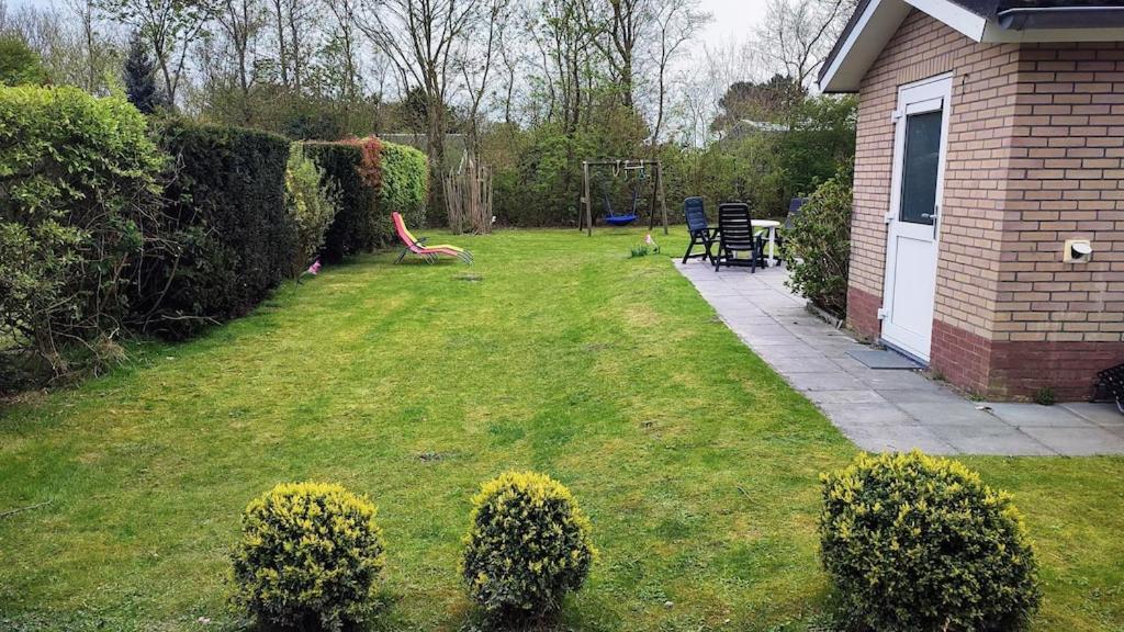 Vakantiehuis Hollum Ameland Dichtbij Strand En Met Ruime Tuin - Ameland39 Nl Dış mekan fotoğraf