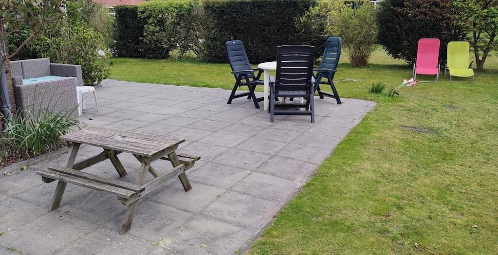 Vakantiehuis Hollum Ameland Dichtbij Strand En Met Ruime Tuin - Ameland39 Nl Dış mekan fotoğraf